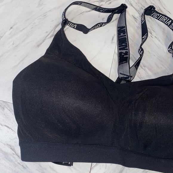 Victoria's Secret VS Sport Incredible Lightweight Sports Bra 32C - Picture 3 of 9